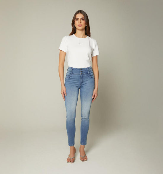 JEAN ULTRASLIM PRETINA ANCHA CON CORTES