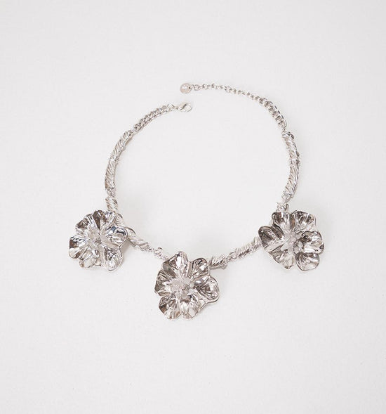 COLLAR CHOCKER FLORES MARTILLADAS