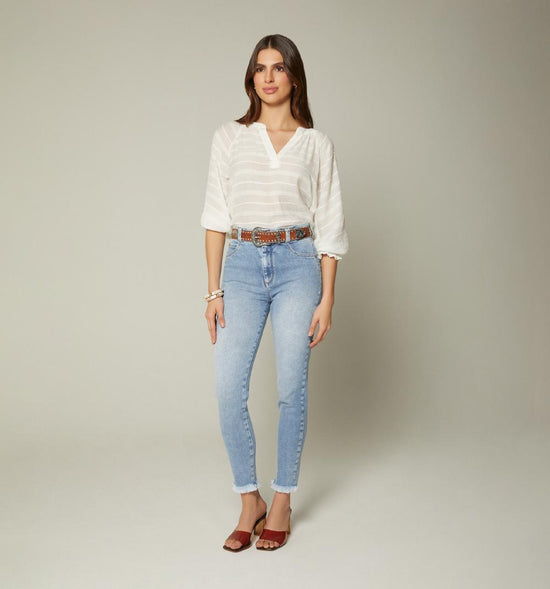 JEAN SKINNY CINCO BOLSILLOS CON CORREA