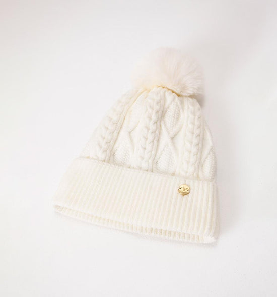 GORRO TEJIDO CON POMPOM