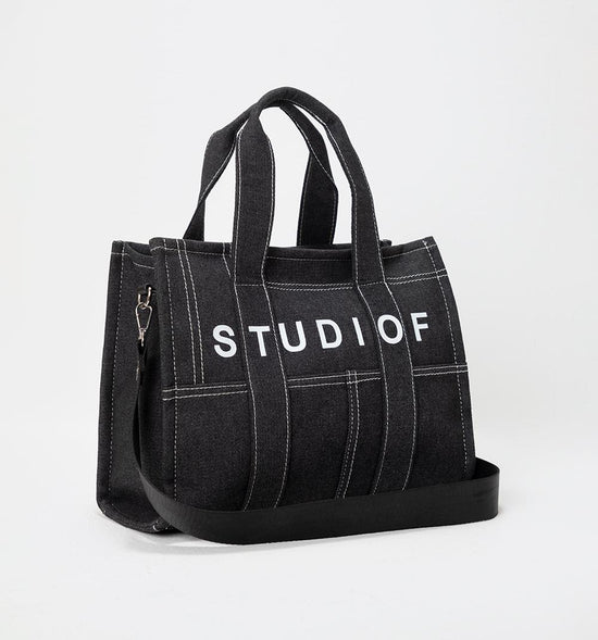 BOLSO DE MANO EN DENIM NEGRO CON  LOGO S - 2