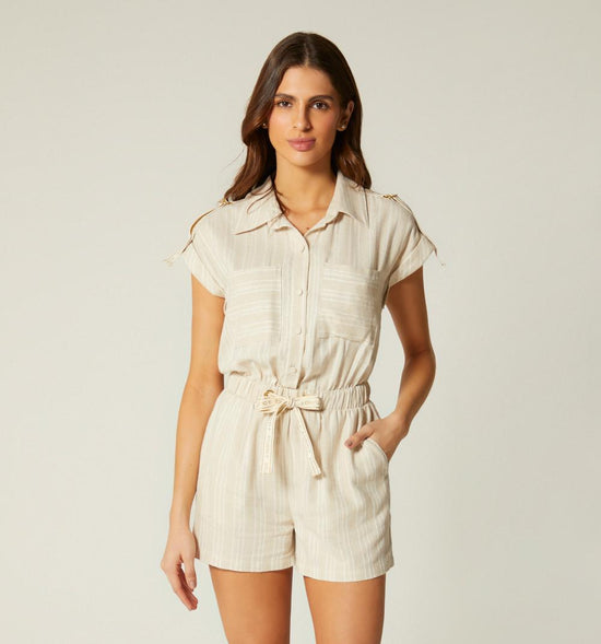 ENTERIZO SHORT MANGA CORTA