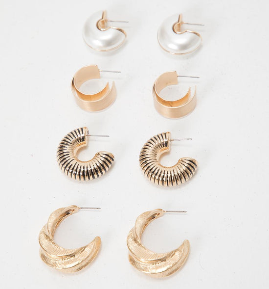 SET X 4 CANDONGAS