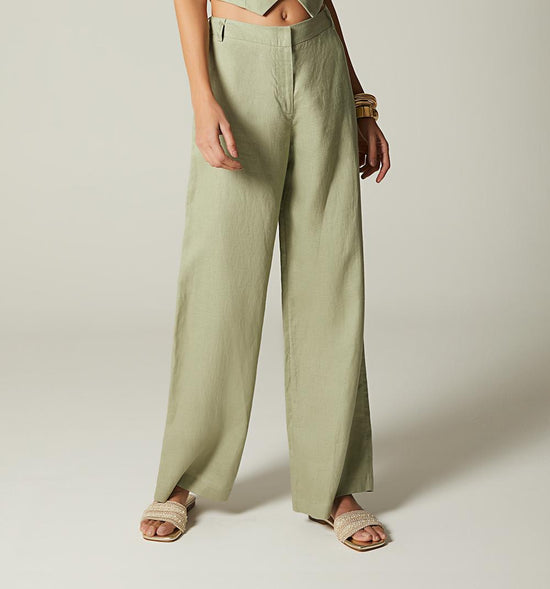 PANTALÓN CON PRETINA