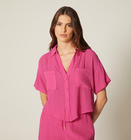 BLUSA MANGA CORTA Y BOLSILLOS