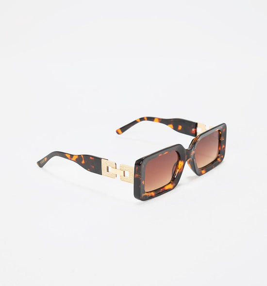 GAFAS RECTANGULARES CON DETALLE LATERAL