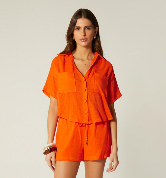 BLUSA MANGA CORTA Y BOLSILLOS