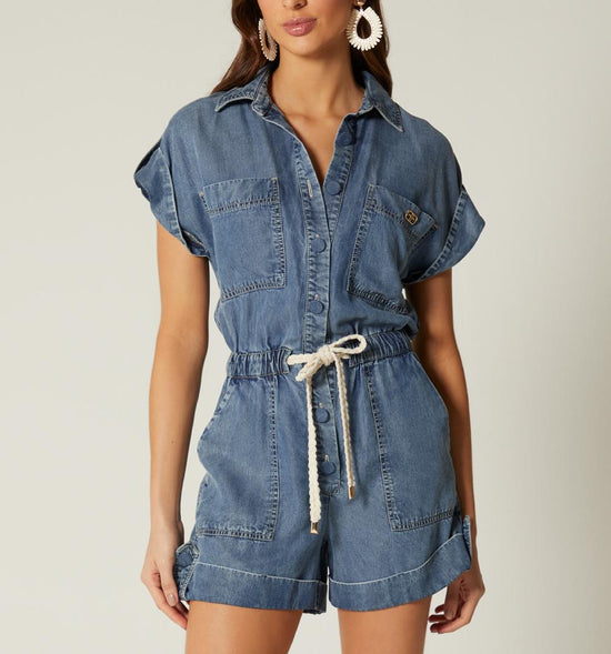 ENTERIZO SHORT MANGA JAPONESA PARA MUJER